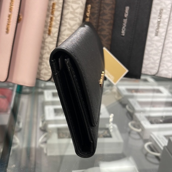 MICHAEL KORS JET SET TRAVEL LARGE TRIFOLD WALLET BLACK COLOR - Picture 15 of 16